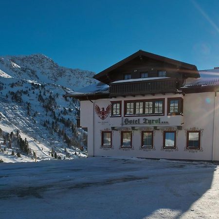 Hotel Garni Haus Tyrol Obertauern Bagian luar foto