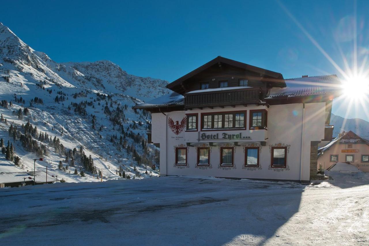 Hotel Garni Haus Tyrol Obertauern Bagian luar foto