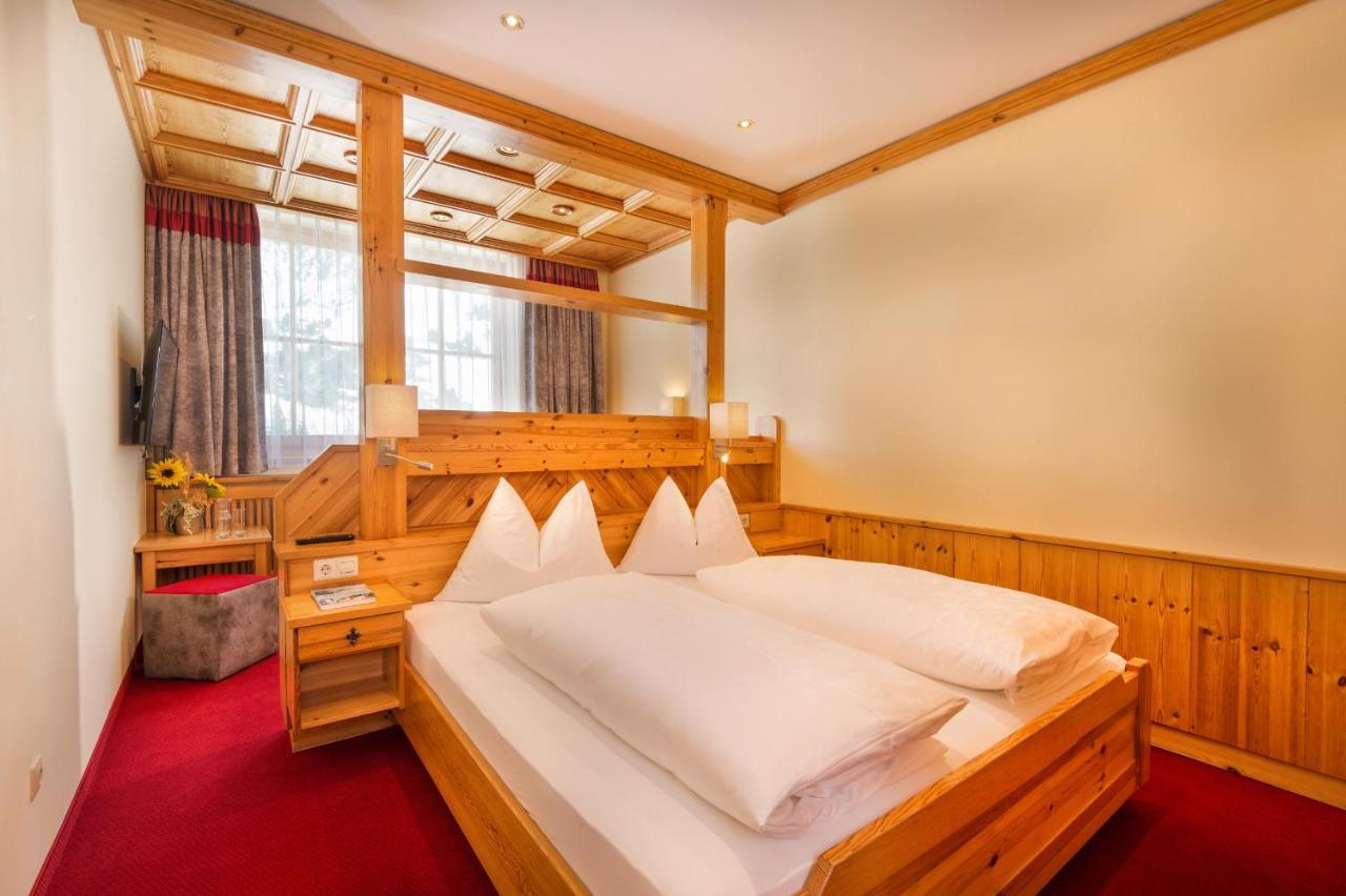 Hotel Garni Haus Tyrol Obertauern Bagian luar foto