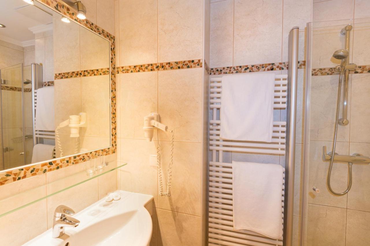 Hotel Garni Haus Tyrol Obertauern Bagian luar foto