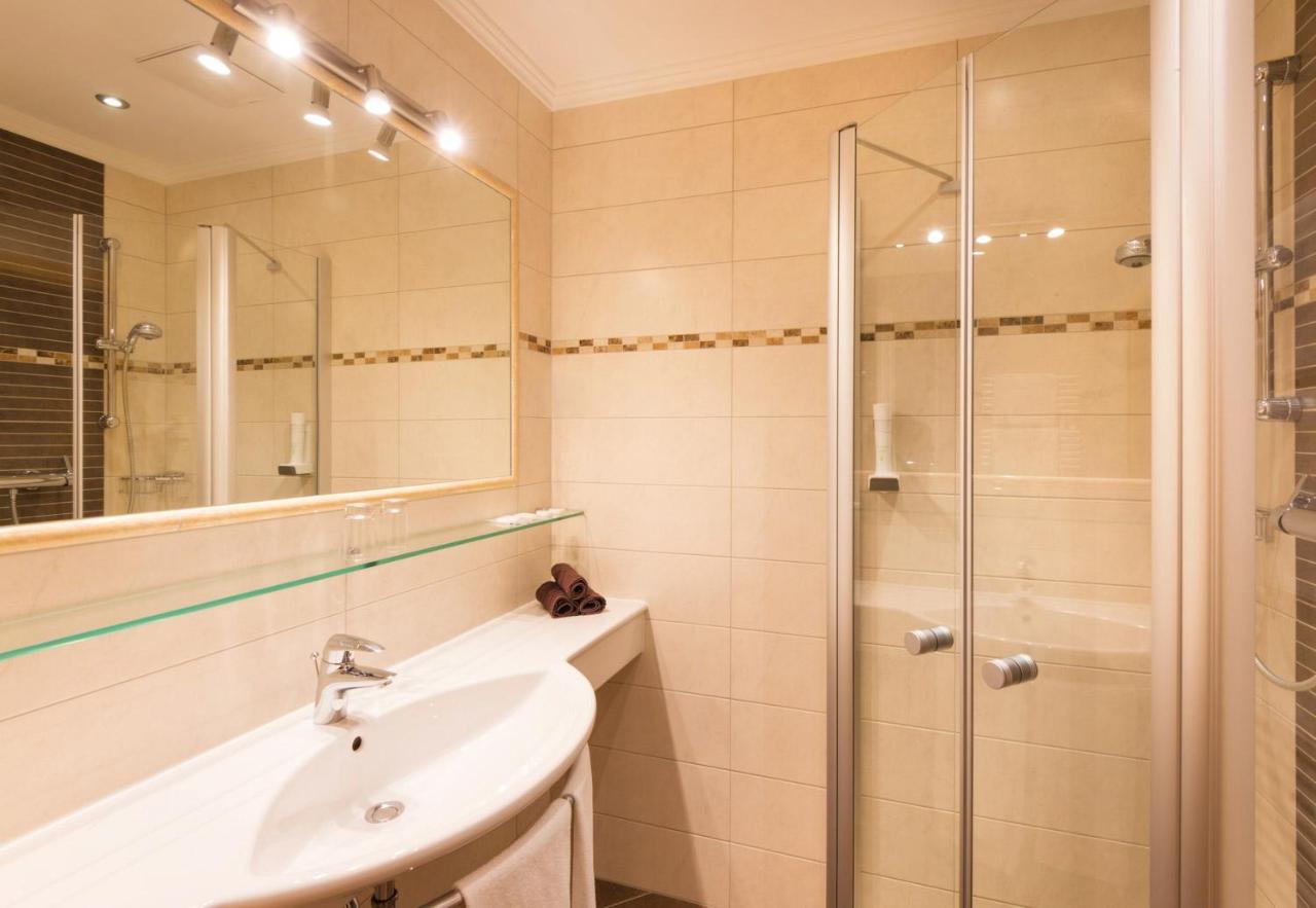 Hotel Garni Haus Tyrol Obertauern Bagian luar foto