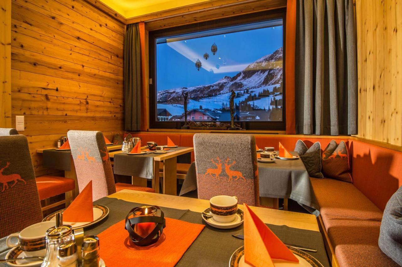 Hotel Garni Haus Tyrol Obertauern Bagian luar foto