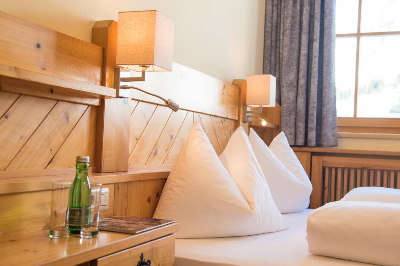 Hotel Garni Haus Tyrol Obertauern Bagian luar foto