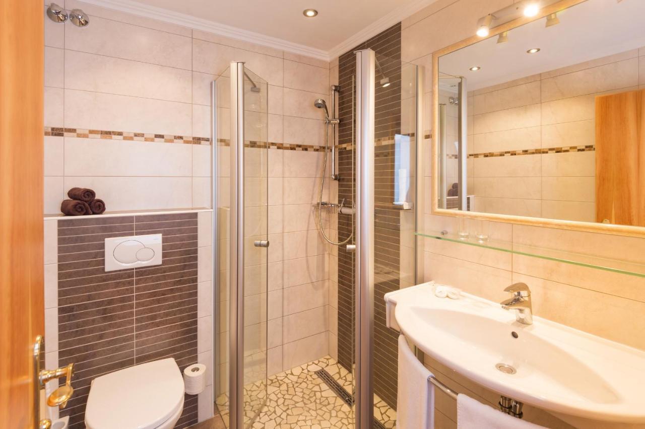 Hotel Garni Haus Tyrol Obertauern Bagian luar foto