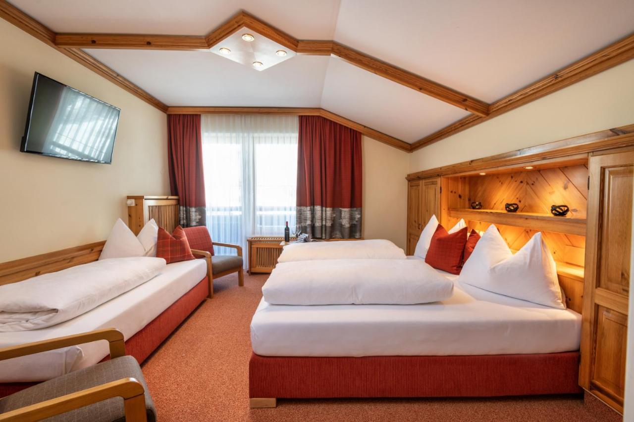 Hotel Garni Haus Tyrol Obertauern Bagian luar foto