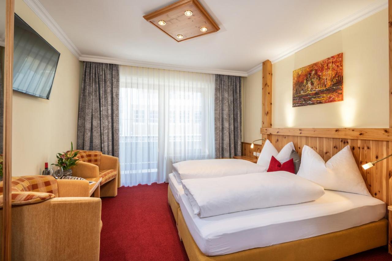 Hotel Garni Haus Tyrol Obertauern Bagian luar foto